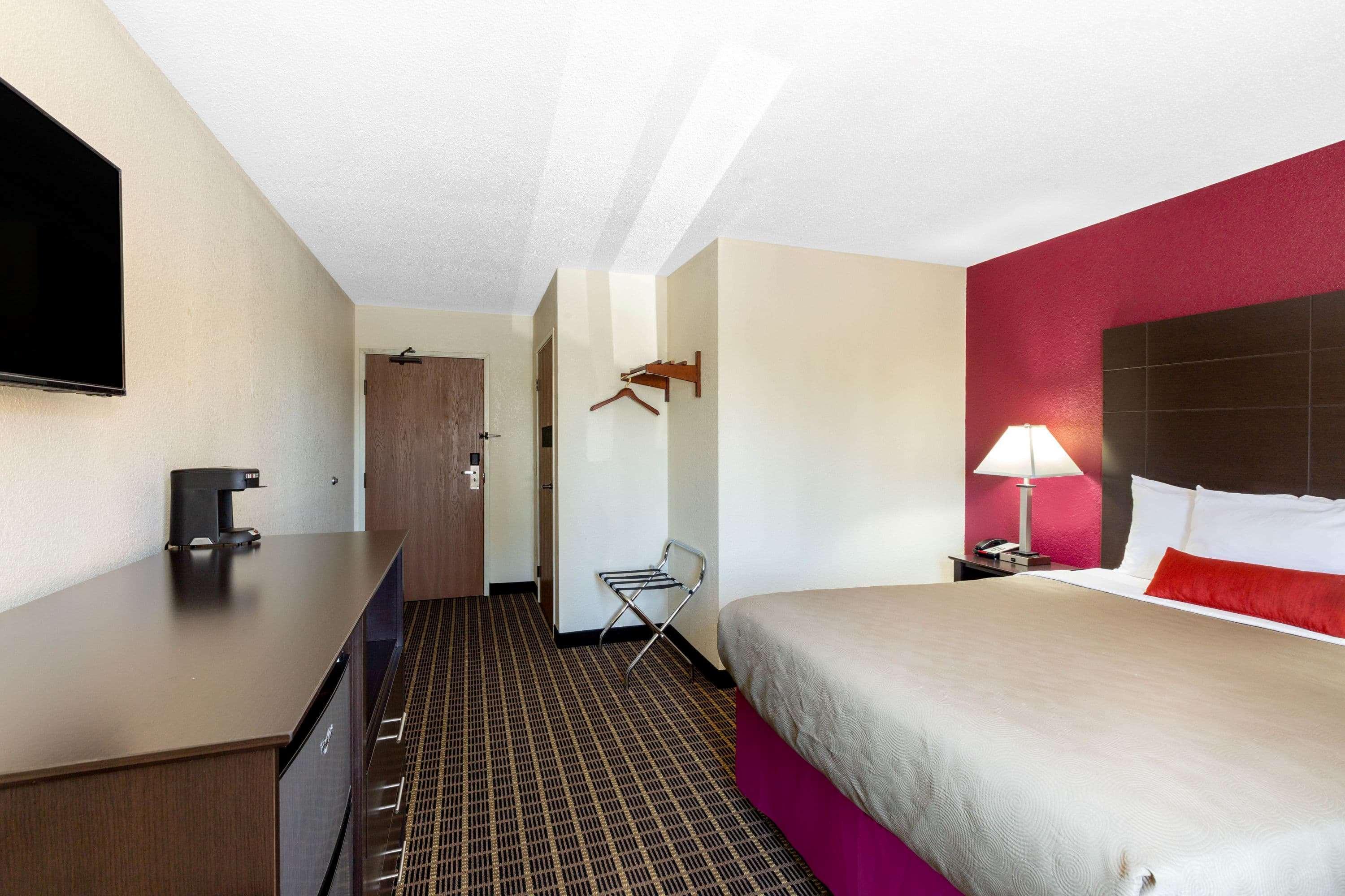 Baymont Inn & Suites By Wyndham Mukwonago Eksteriør bilde