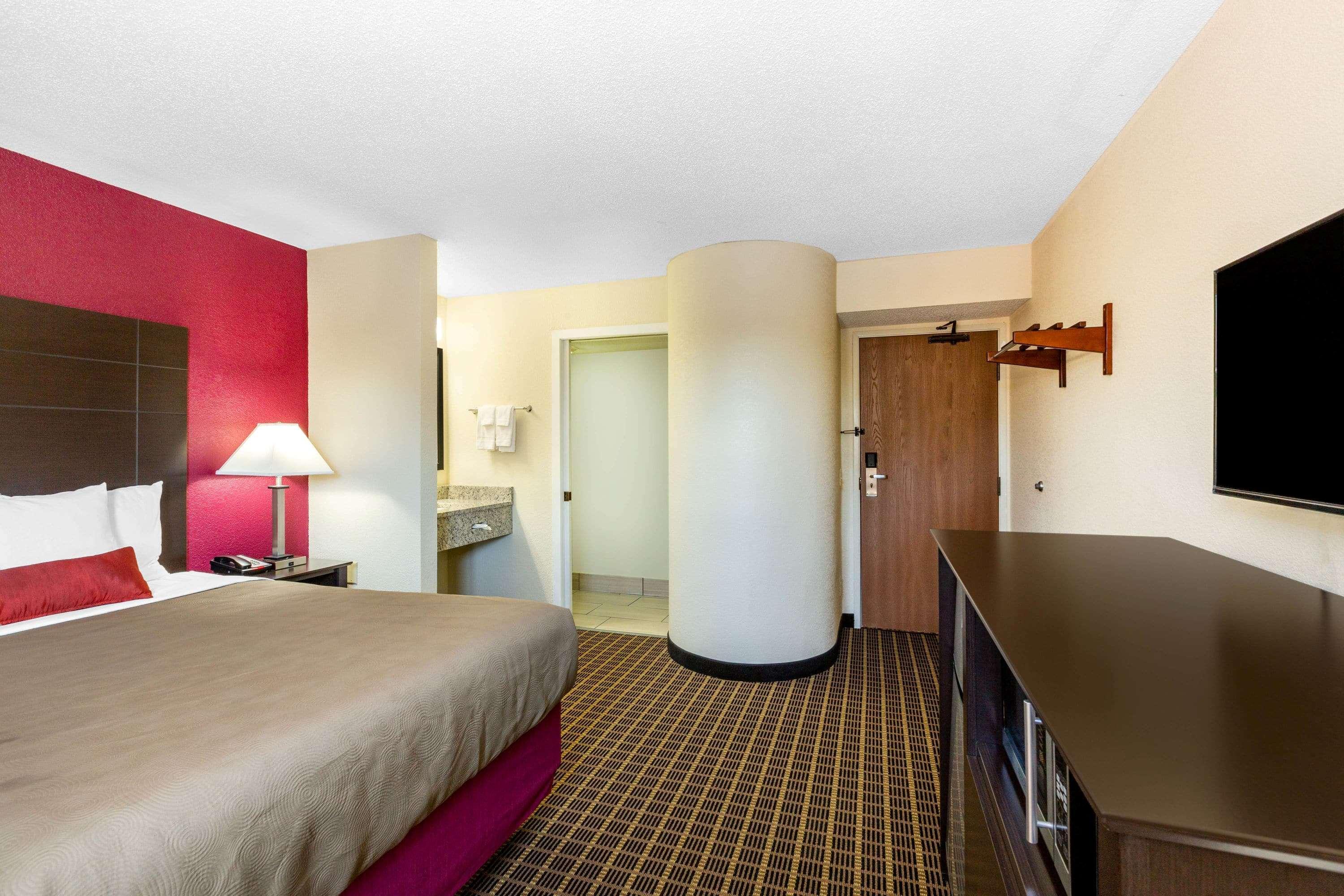 Baymont Inn & Suites By Wyndham Mukwonago Eksteriør bilde