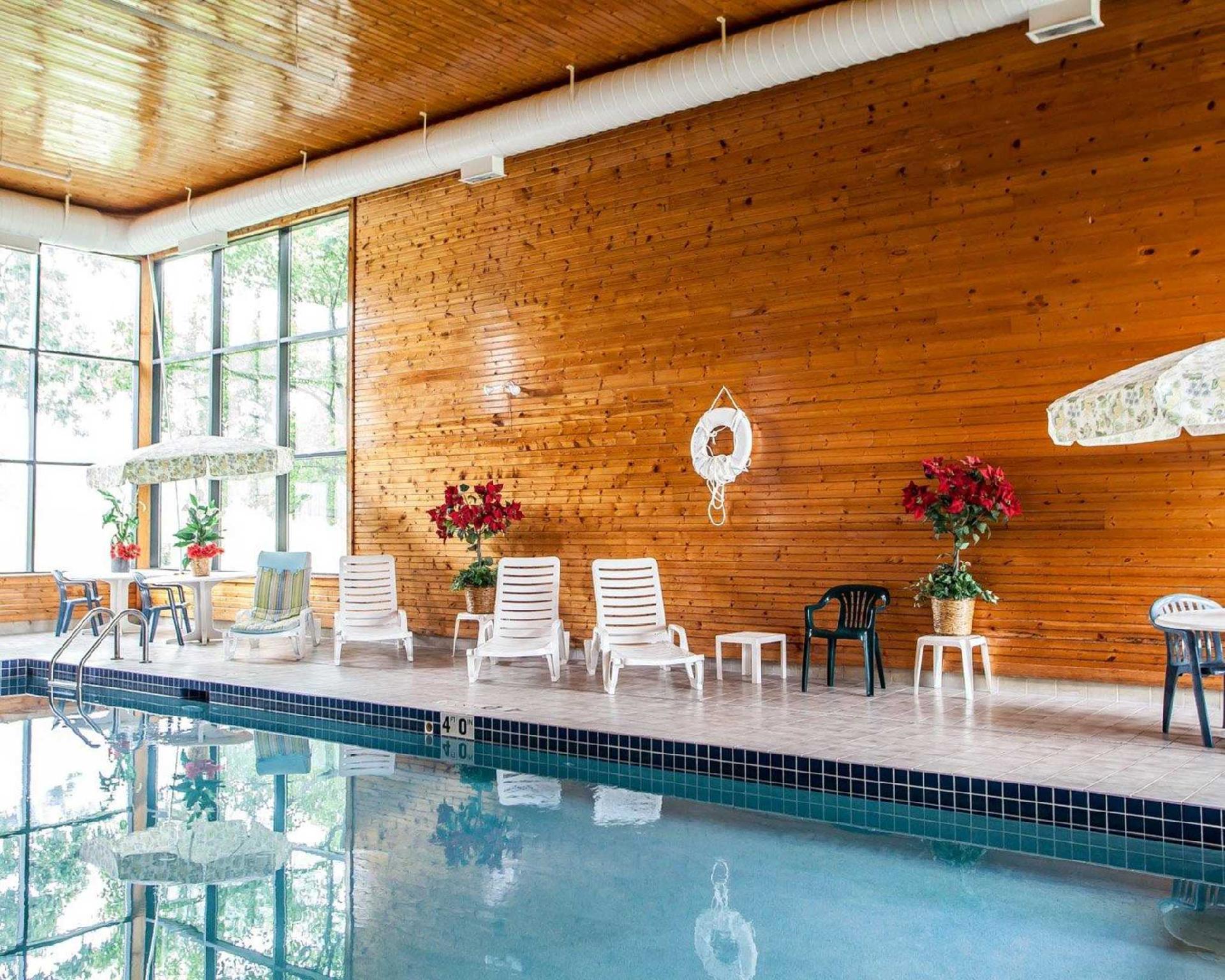 Baymont Inn & Suites By Wyndham Mukwonago Eksteriør bilde