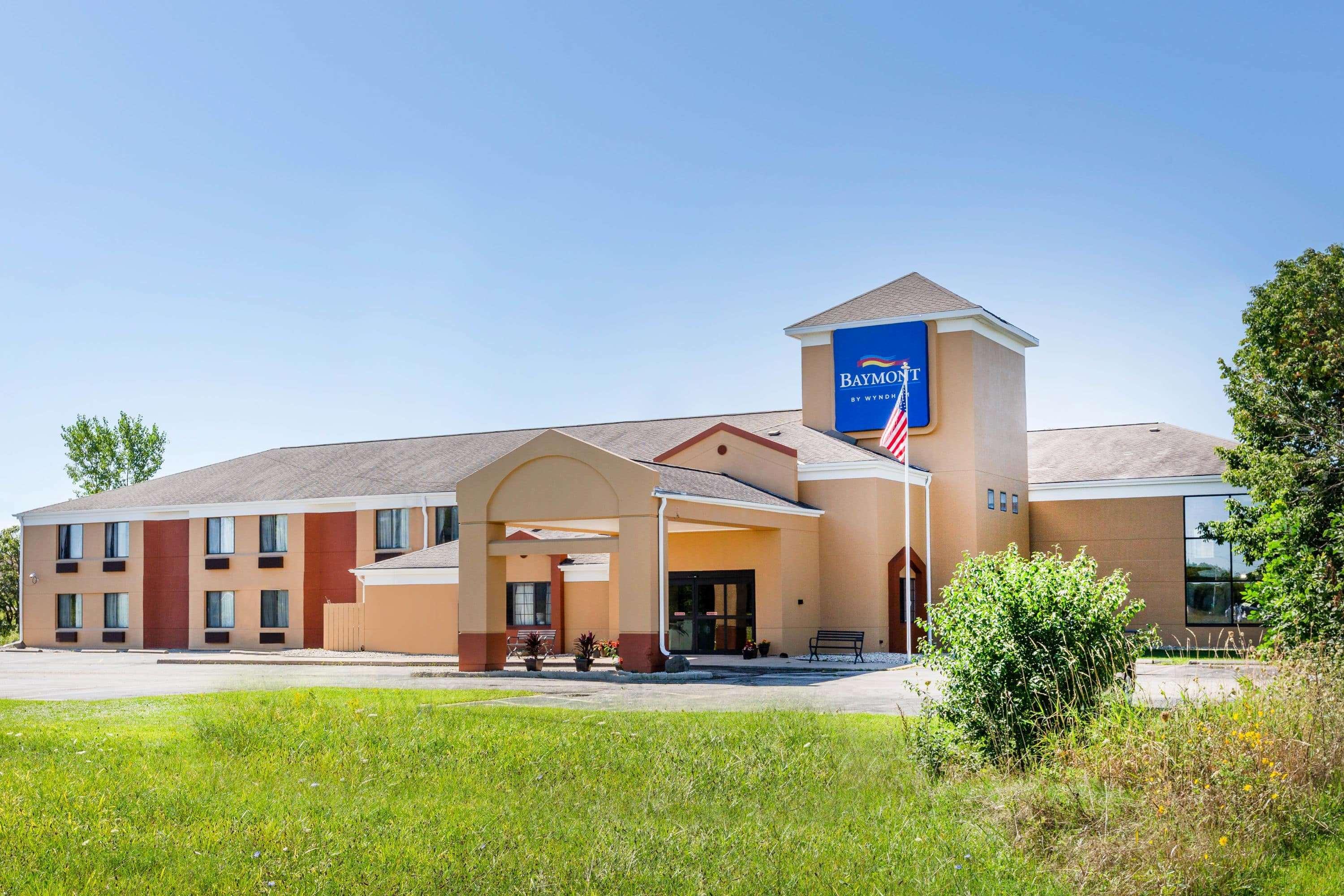 Baymont Inn & Suites By Wyndham Mukwonago Eksteriør bilde