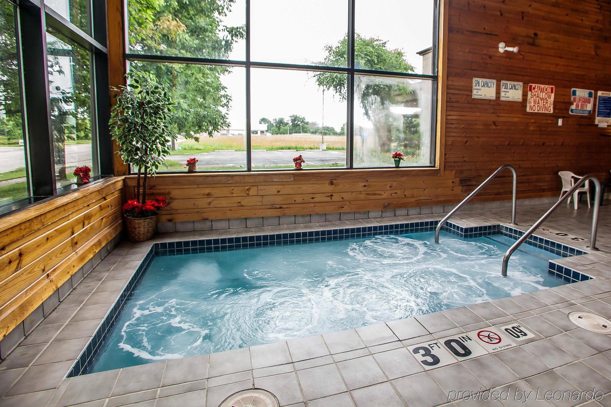 Baymont Inn & Suites By Wyndham Mukwonago Eksteriør bilde