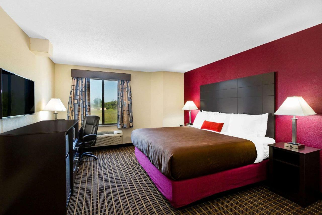 Baymont Inn & Suites By Wyndham Mukwonago Eksteriør bilde